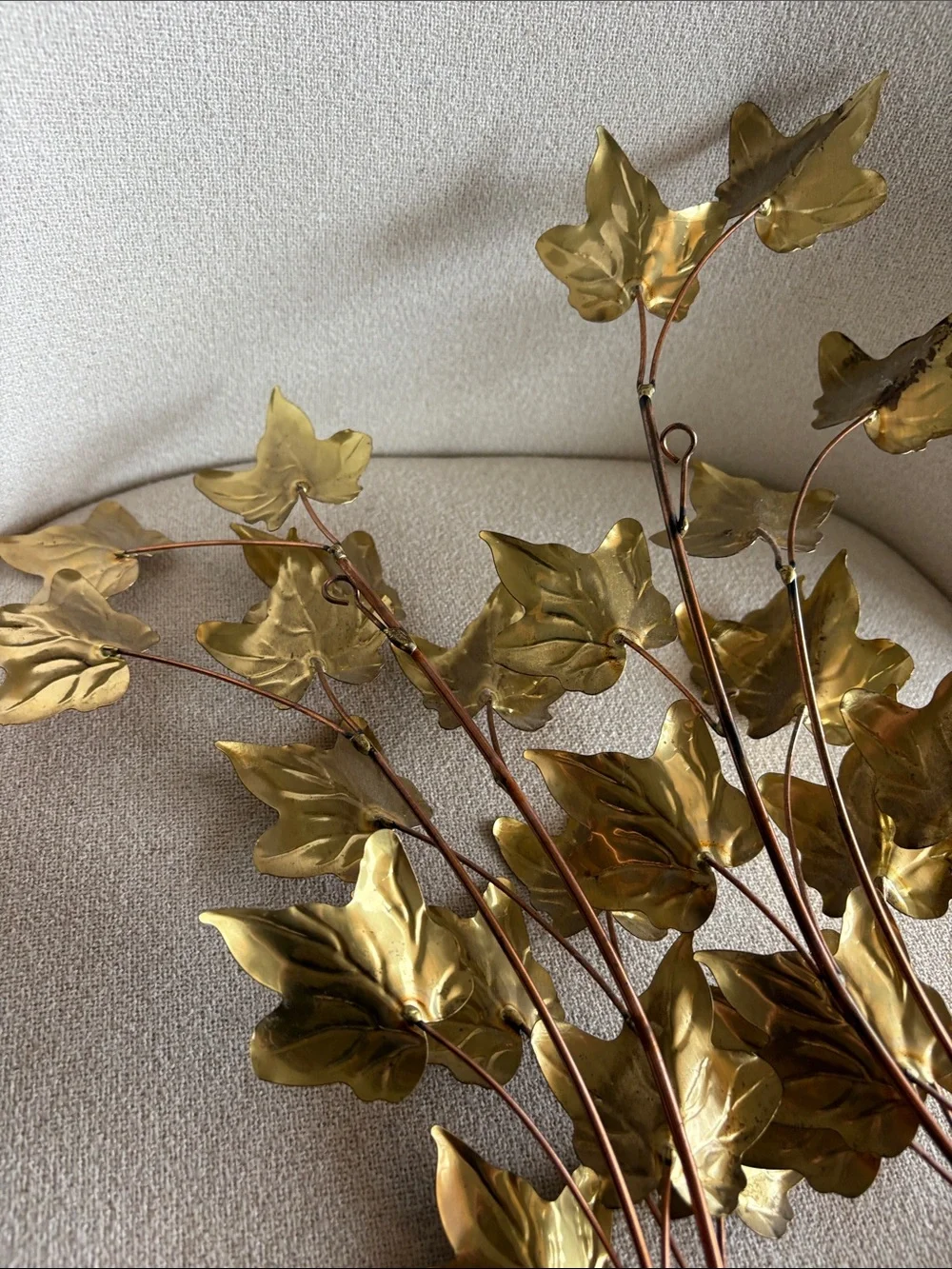 VTG 1970s Hollywood Regency brass ivy leaf metal